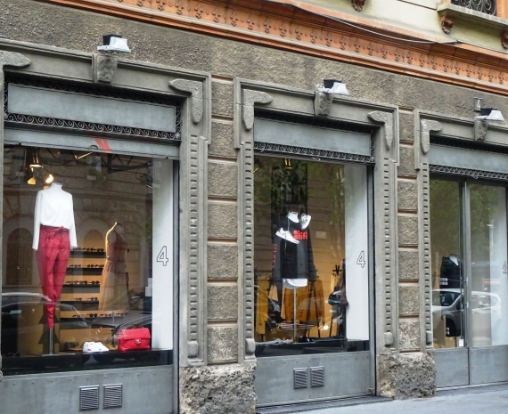 Stefano De Martino apre una boutique a Milano