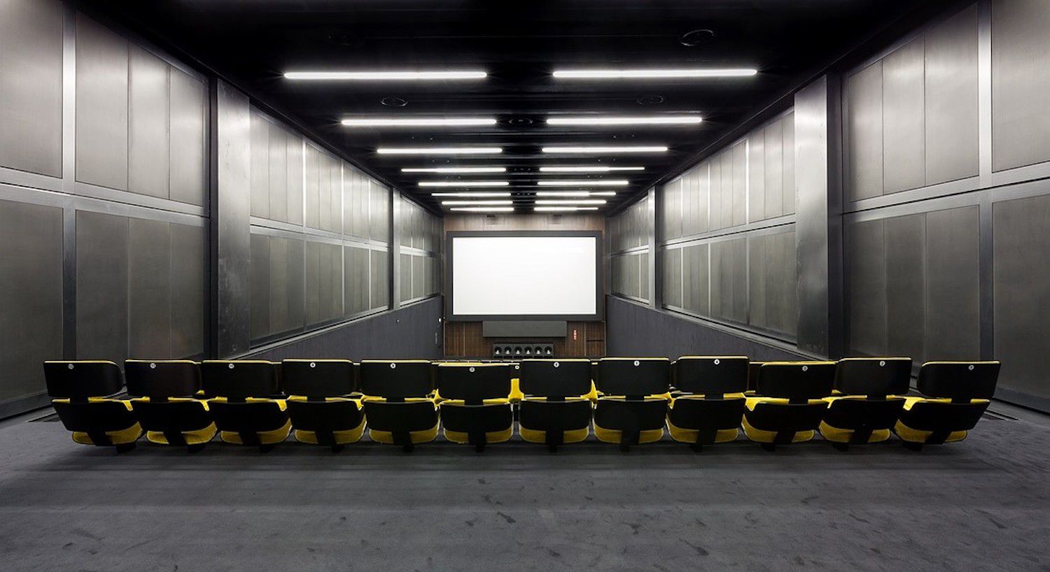 Cinema alla Fondazione Prada