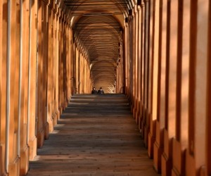 Il portico più lungo del mondo: San Luca tra simbolismi e curiosità