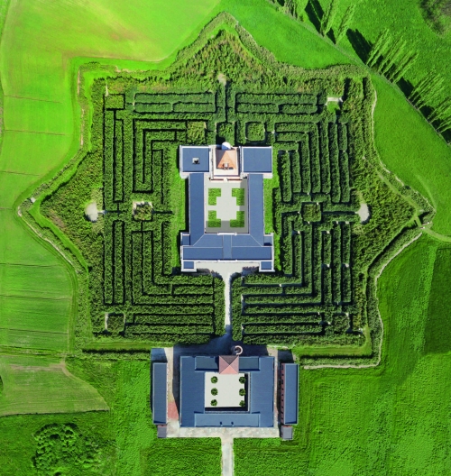 Il sorprendente labirinto più grande del mondo si impone alle porte di Parma