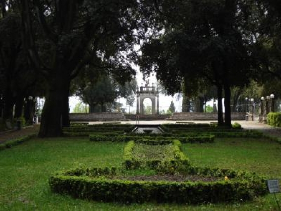 Il Frontone: primo giardino pubblico della città di Perugia